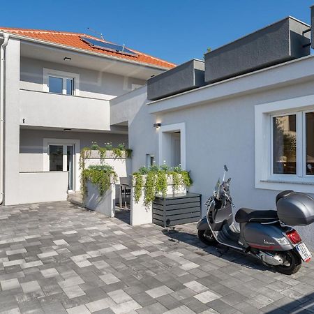 Villa Sogi Biograd Na Moru Eksteriør billede